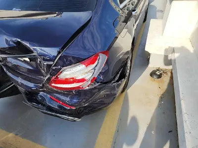 2018 Mercedes-Benz E 300 VIN: