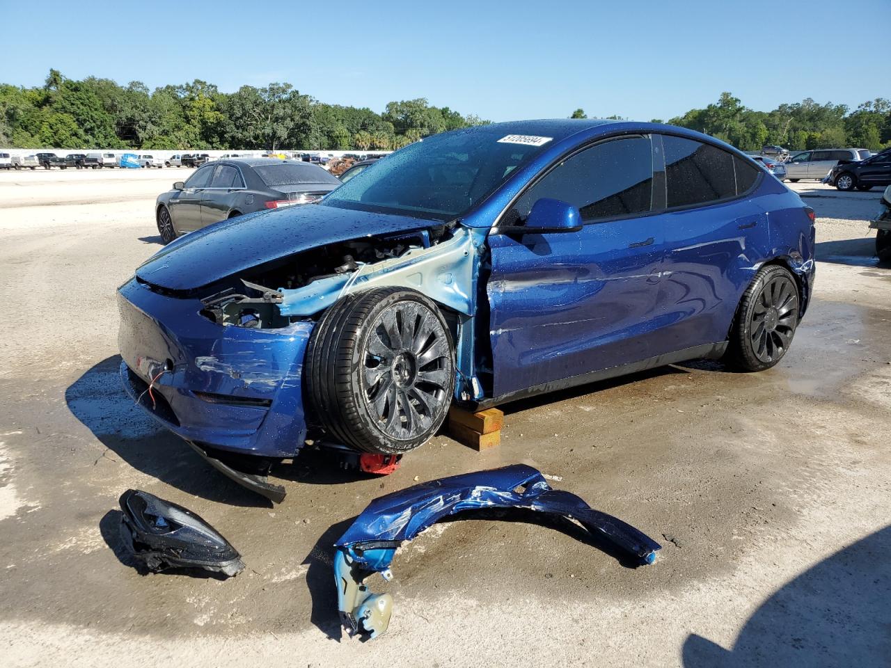 2022 TESLA MODEL Y  VIN:7SAYGDEF6NF451089