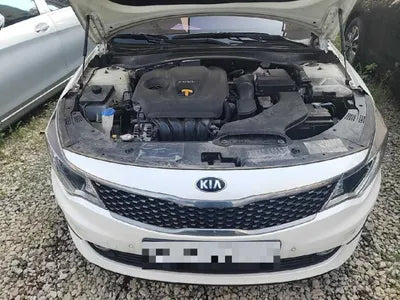 2017 Kia K5 VIN: