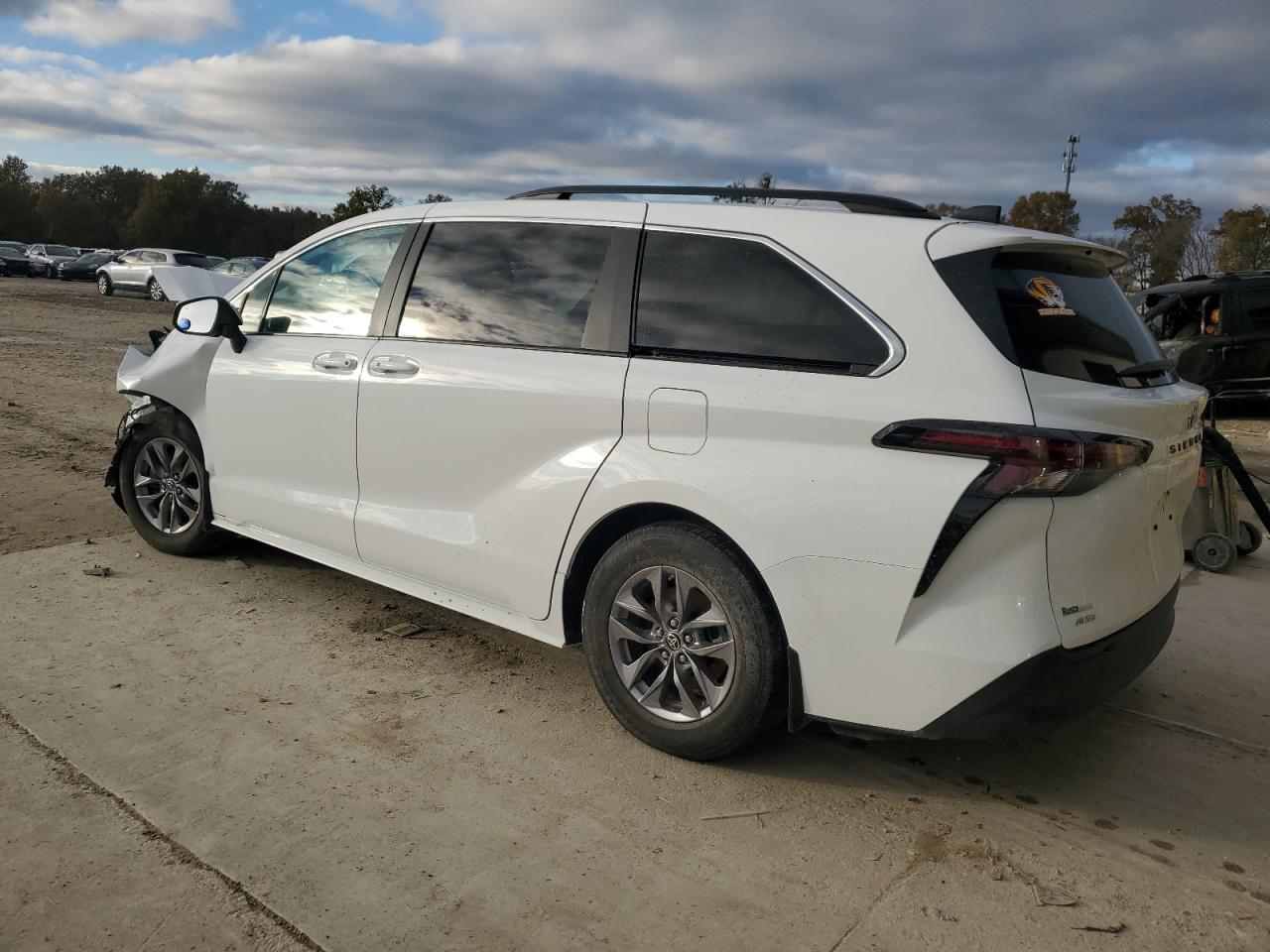 2023 TOYOTA SIENNA LE VIN:5TDBSKFC3PS098710