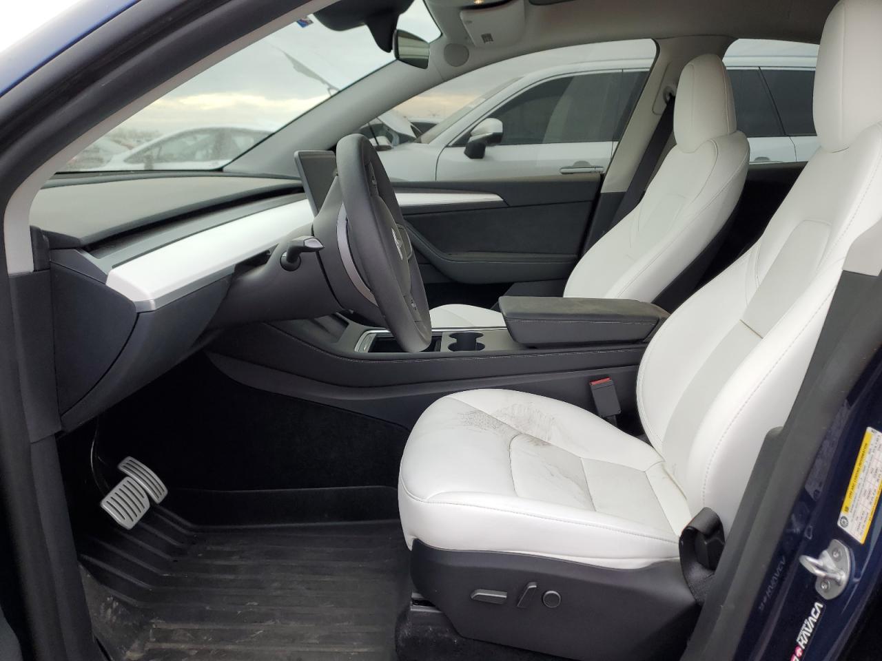 2023 TESLA MODEL Y  VIN:7SAYGDEFXPF852079