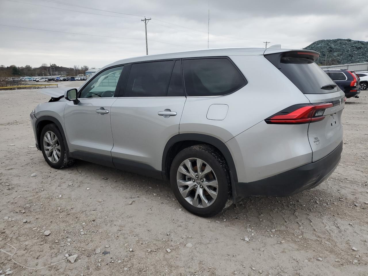2024 TOYOTA GRAND HIGHLANDER XLE VIN:5TDAAAB59RS031998