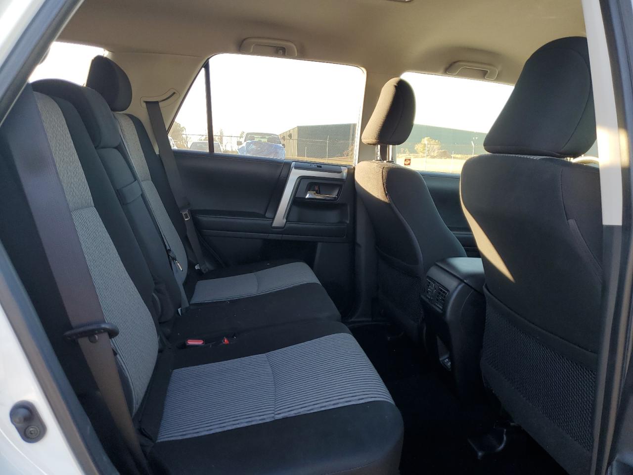 2022 TOYOTA 4RUNNER SR5 VIN:JTEEU5JR2N5252505