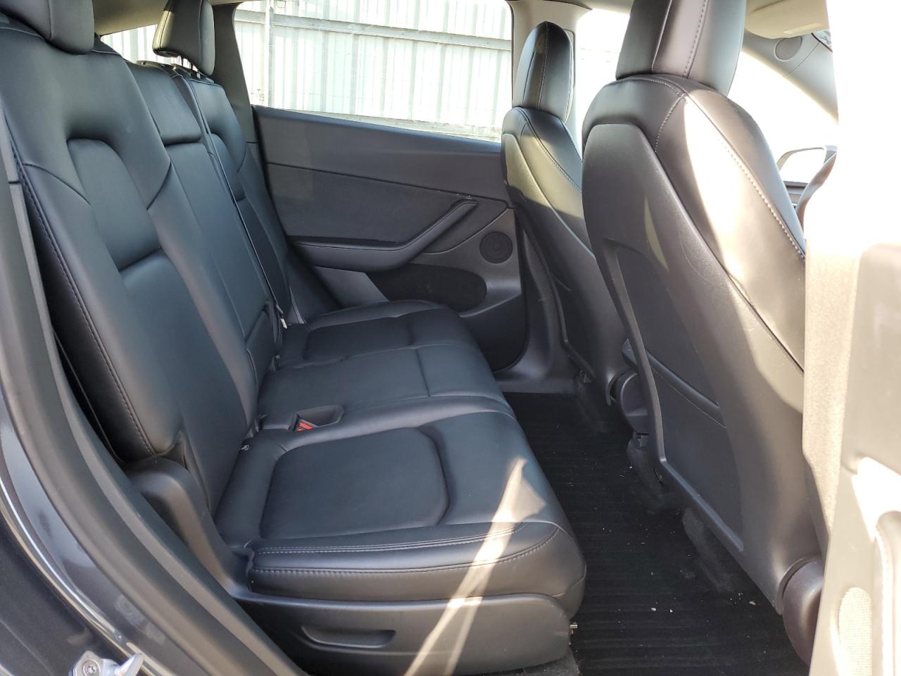 2023 TESLA MODEL Y  VIN:7SAYGAEE2PF630934