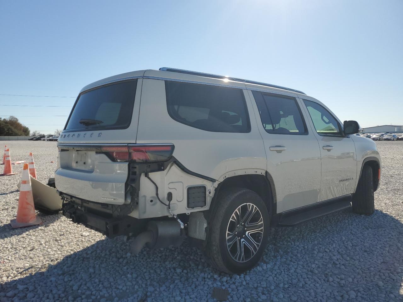 2022 JEEP WAGONEER SERIES III VIN:1C4SJUDTXNS144247