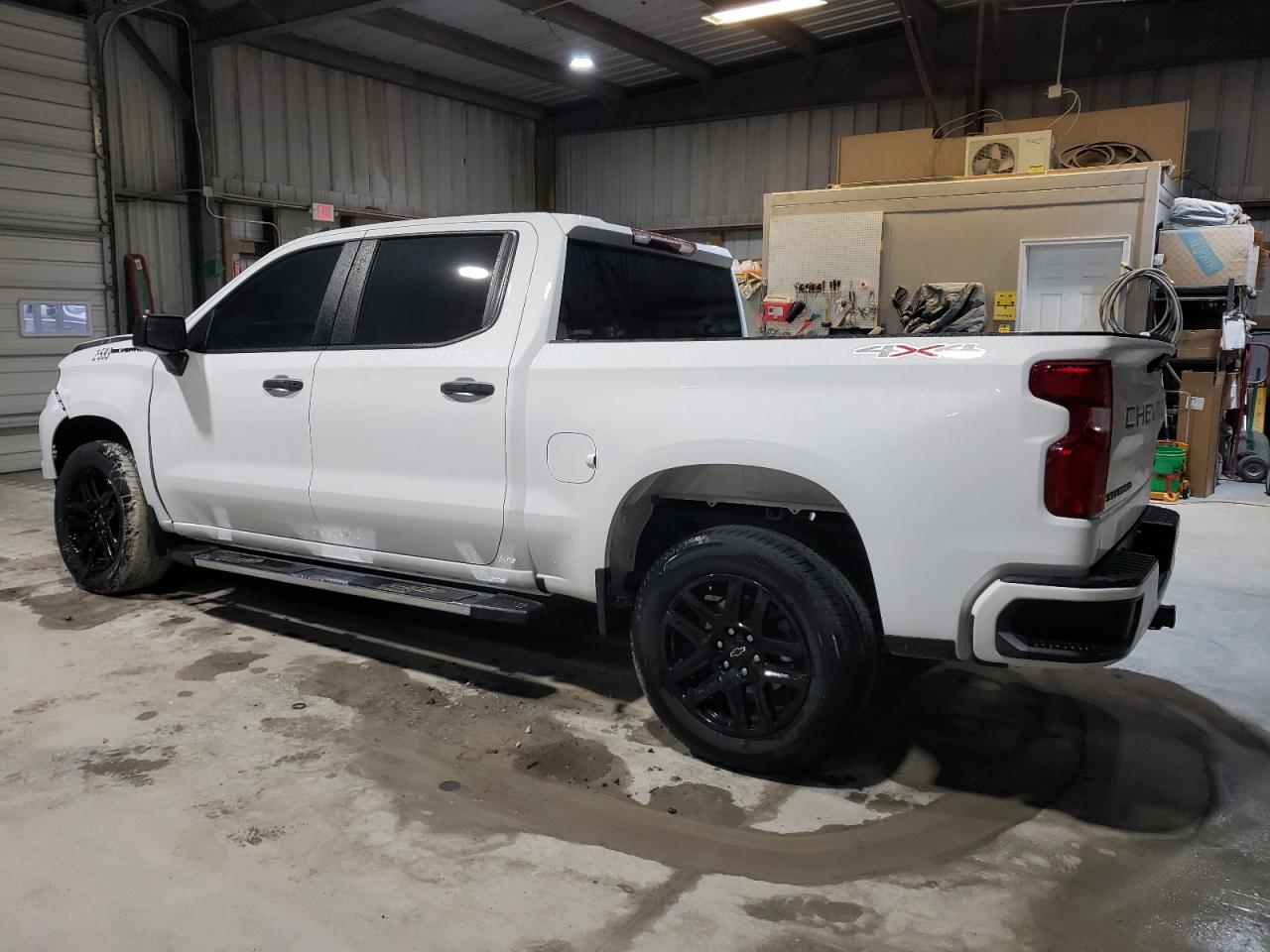 2024 CHEVROLET SILVERADO K1500 CUSTOM VIN:3GCPDBEK8RG233125