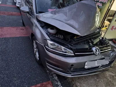 2016 Volkswagen Golf WVWZZZAUZGW101374 VIN:WVWZZZAUZGW101374