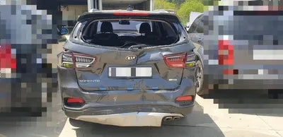 2017 Kia Sorento KNAPS81BBJA425950 VIN:KNAPS81BBJA425950