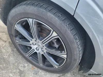 2018 Volvo XC60 VIN: