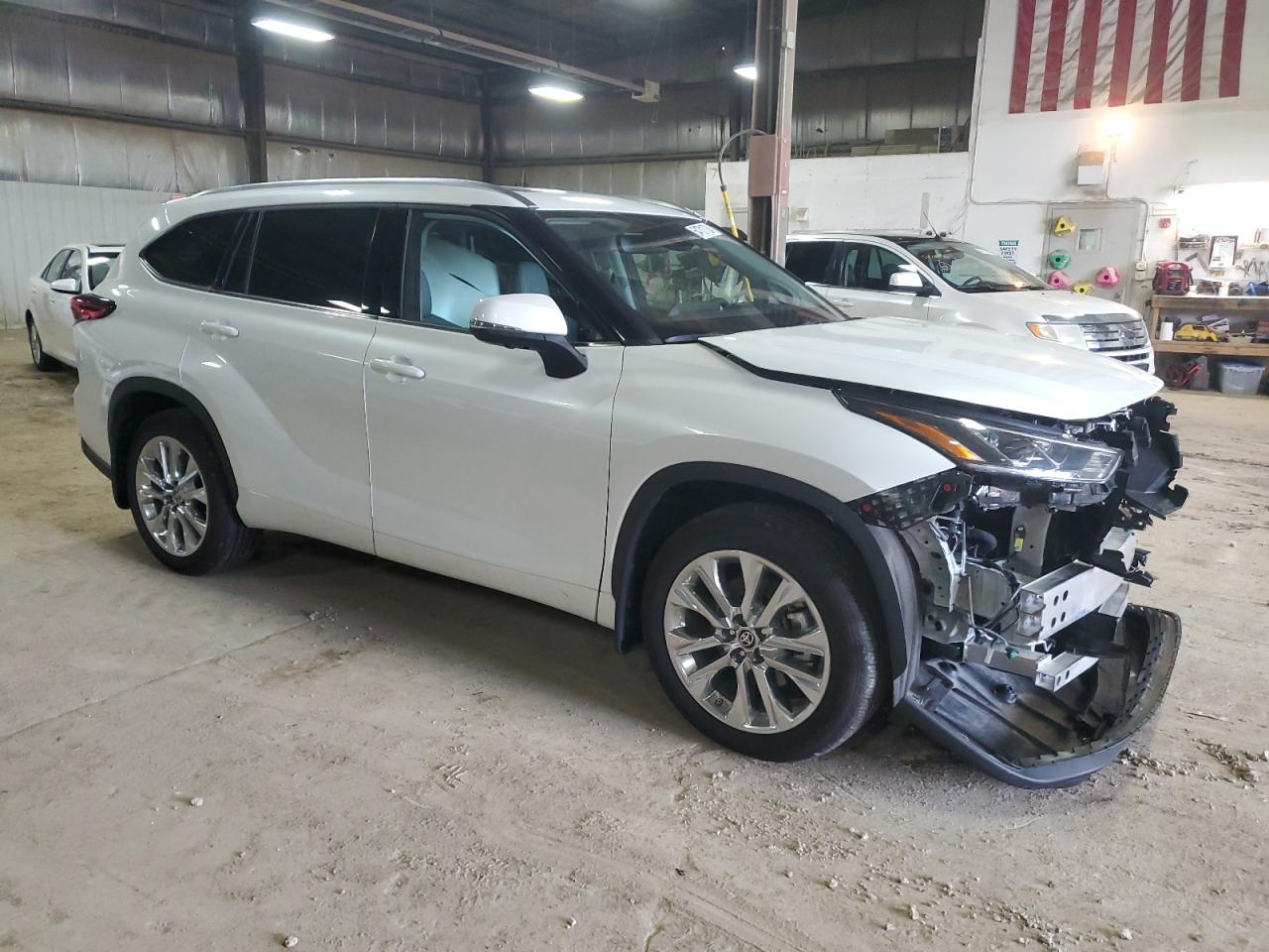2023 TOYOTA HIGHLANDER L VIN:5TDKDRBH3PS024367