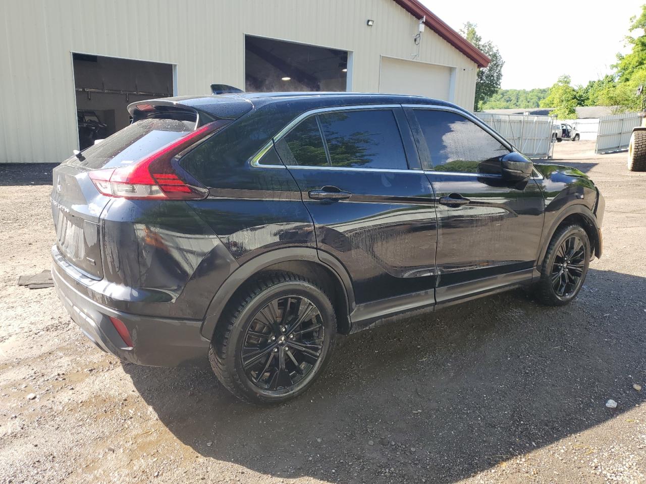 2022 MITSUBISHI ECLIPSE CROSS LE VIN:JA4ATVAA4NZ001066