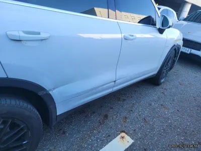 2015 Porsche Cayenne VIN: