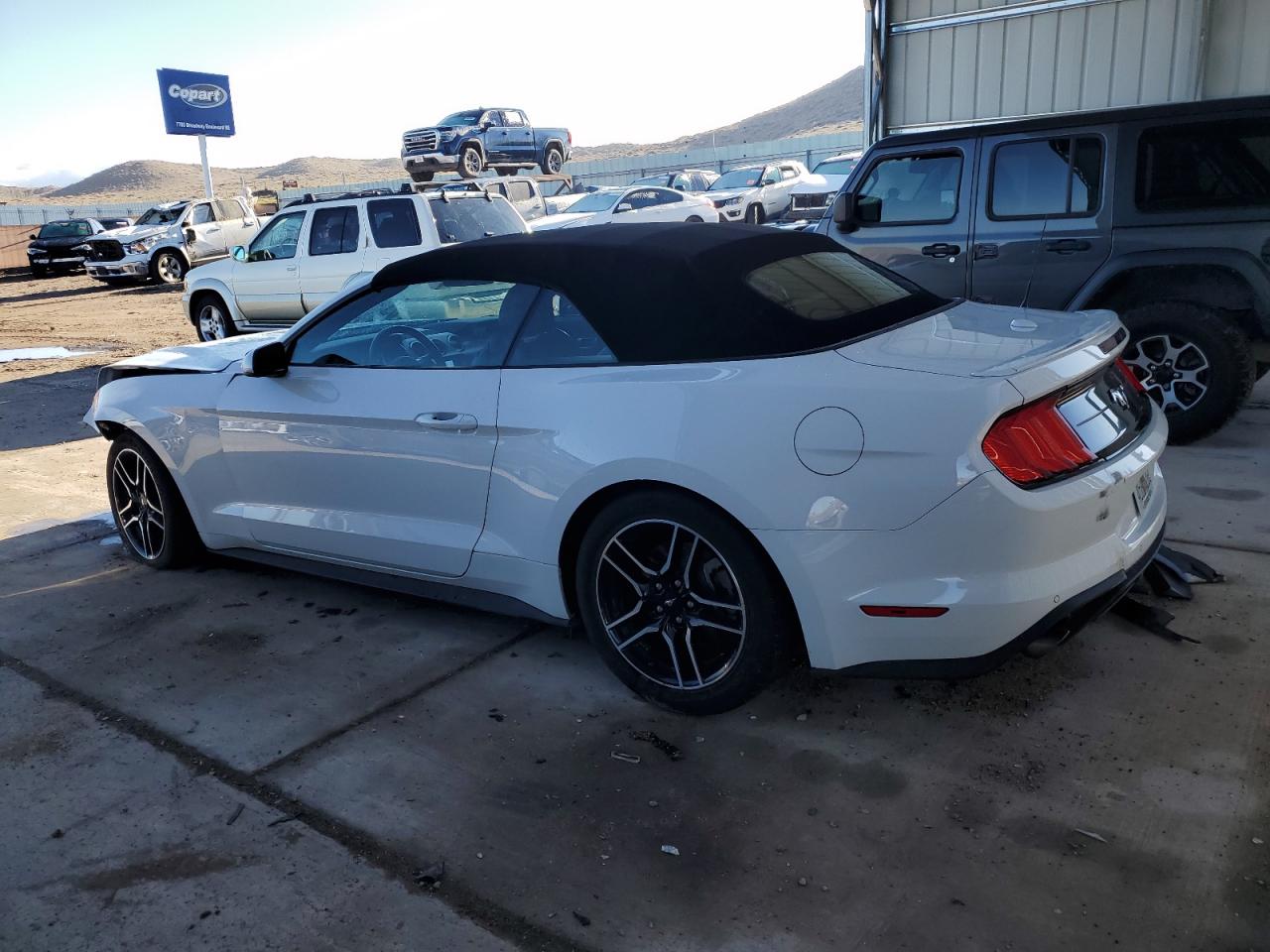 2022 FORD MUSTANG  VIN:1FATP8UH3N5104909