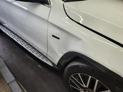 2021 Mercedes-Benz GLC 300 VIN: