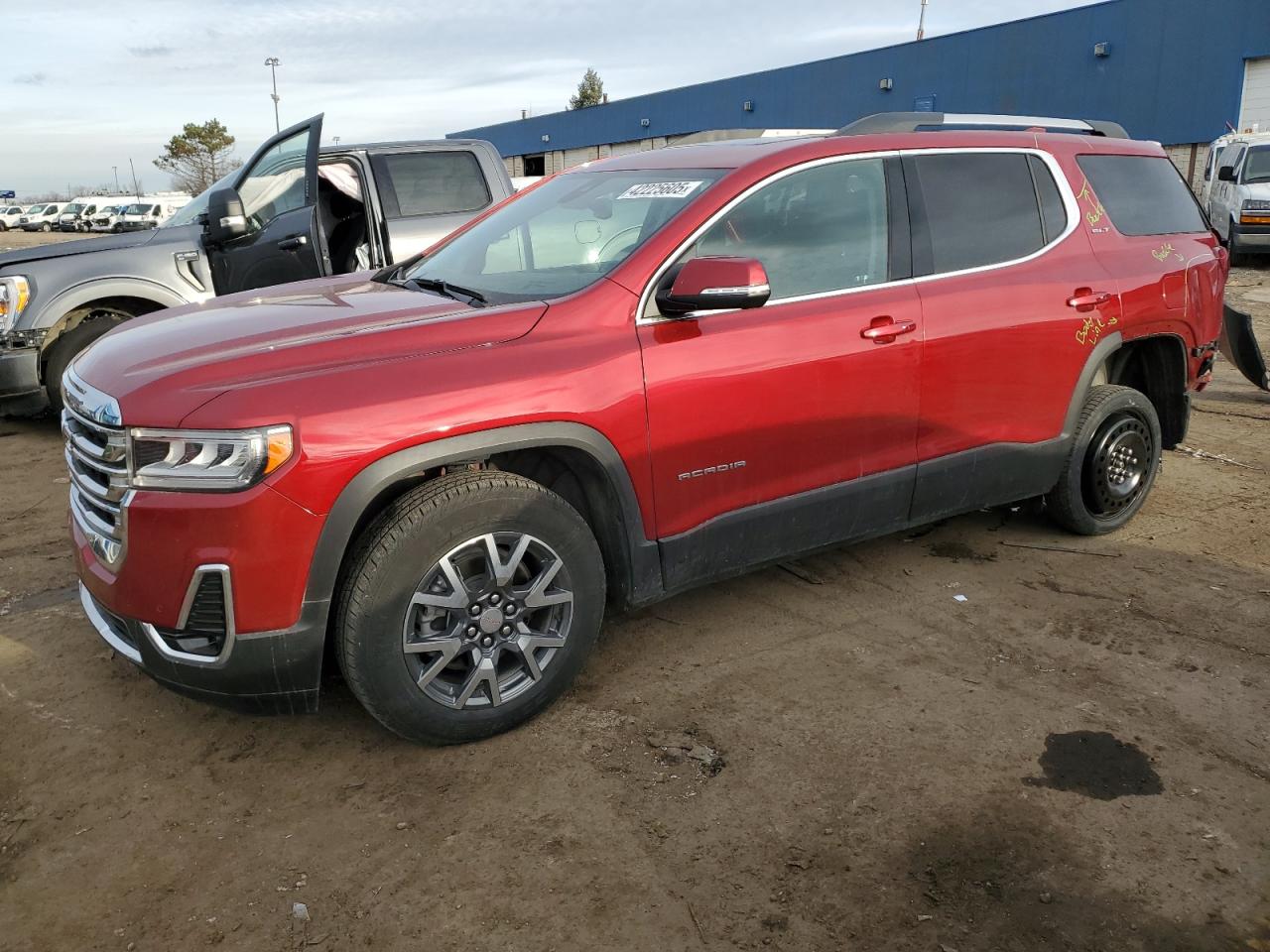 2022 GMC ACADIA SLT VIN:1GKKNULS0NZ141656