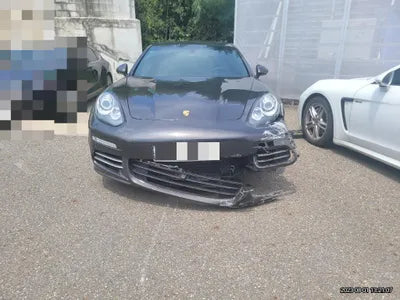 2014 Porsche Panamera VIN: