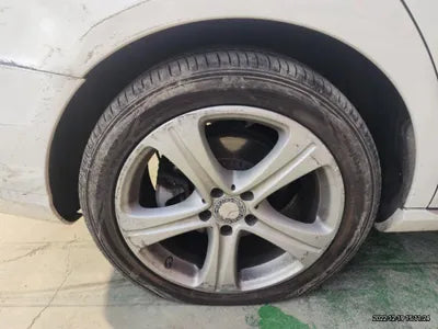 2017 Mercedes-Benz E 220 VIN: