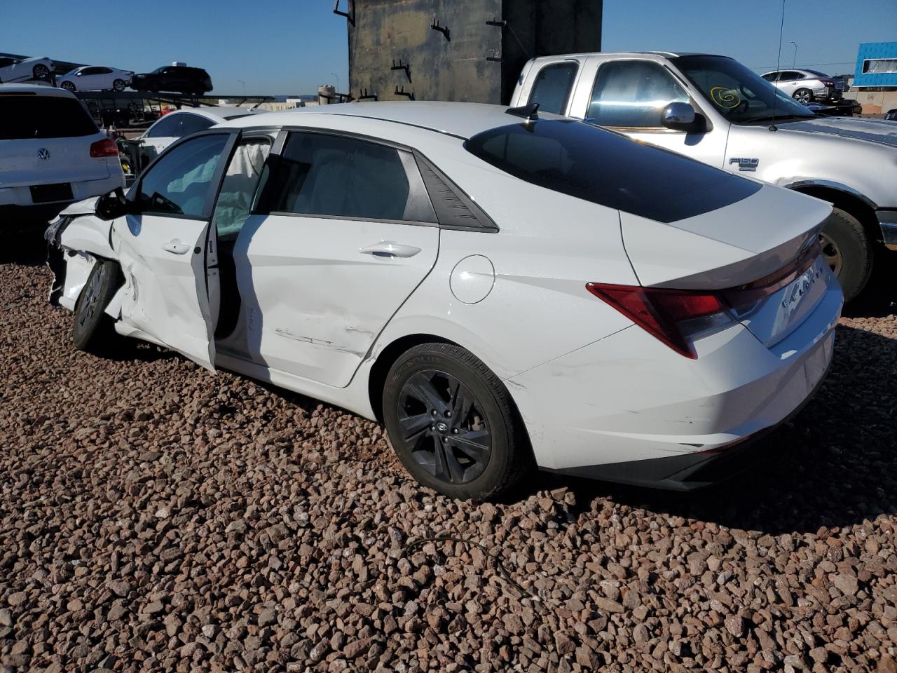 2023 HYUNDAI ELANTRA SEL VIN:5NPLM4AG5PH117767