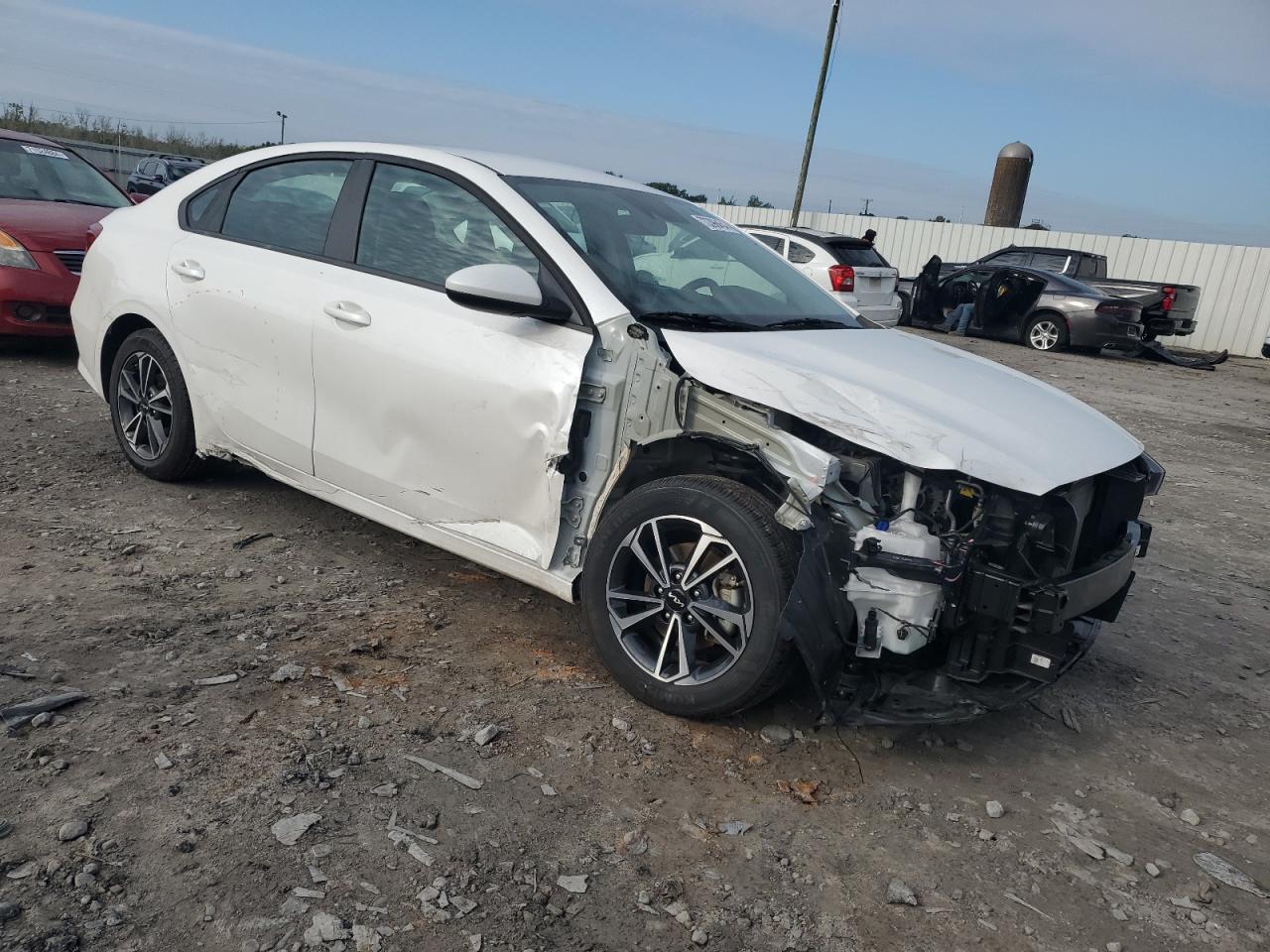 2023 KIA FORTE LX VIN:3KPF24AD7PE532361