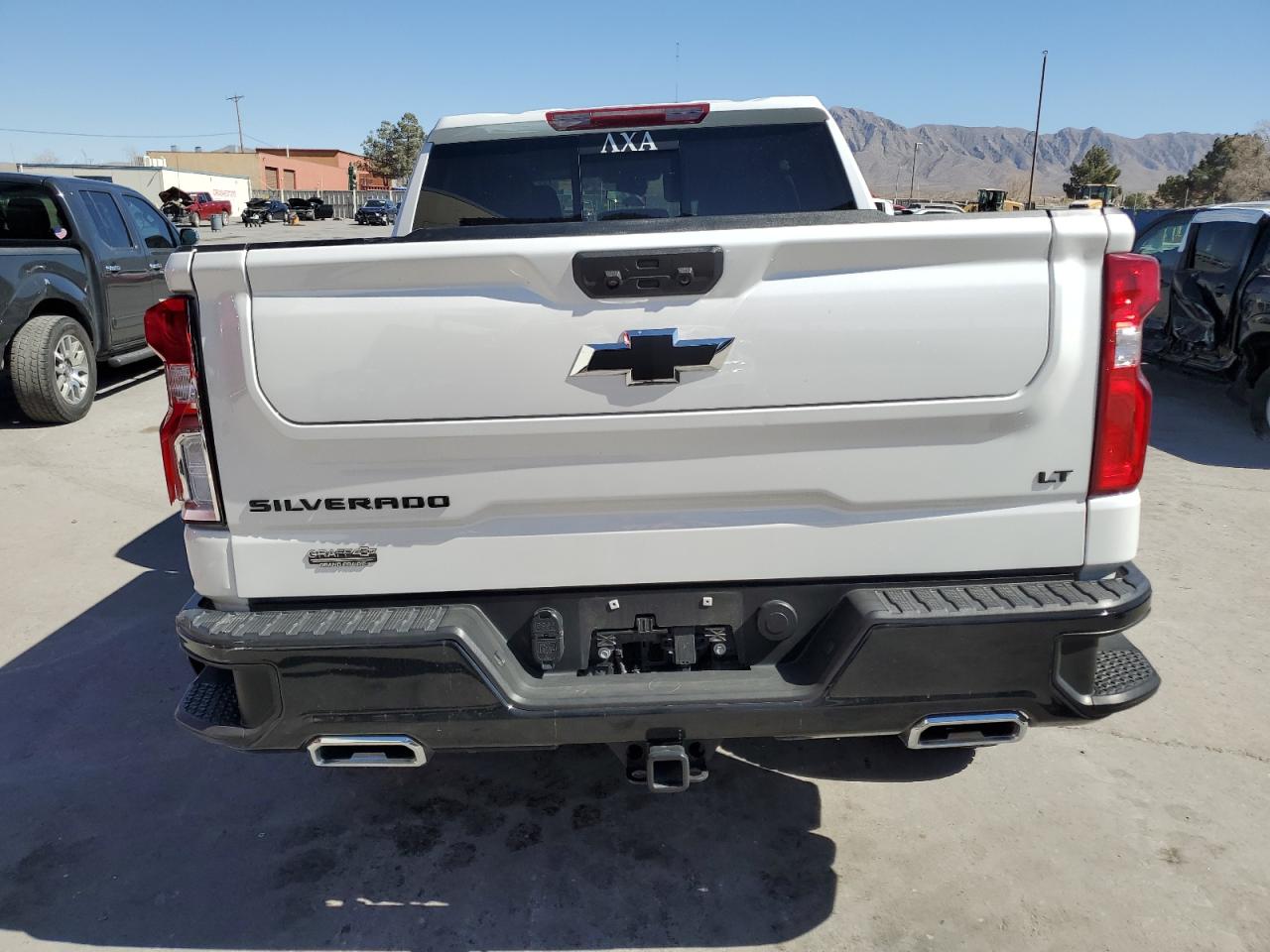 2024 CHEVROLET SILVERADO K1500 LT TRAIL BOSS VIN:3GCUDFED7RG256004