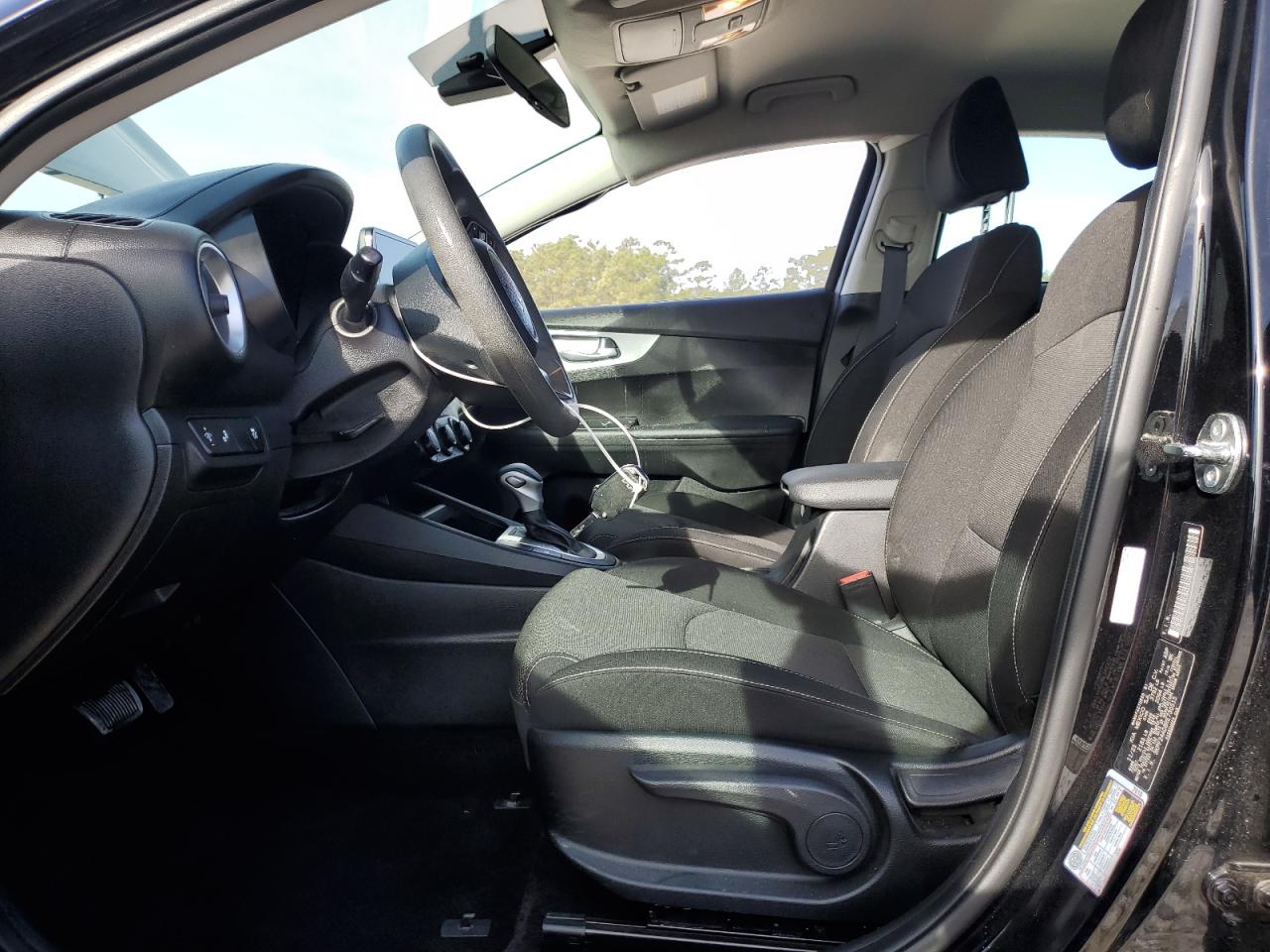 2024 KIA FORTE LX VIN:3KPF24AD8RE730515