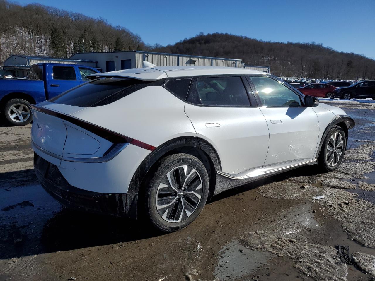 2022 KIA EV6 LIGHT VIN:KNDC3DLC5N5079063