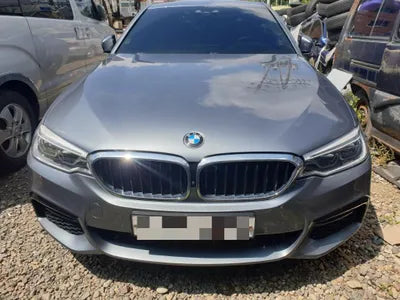 2019 BMW 520 VIN: