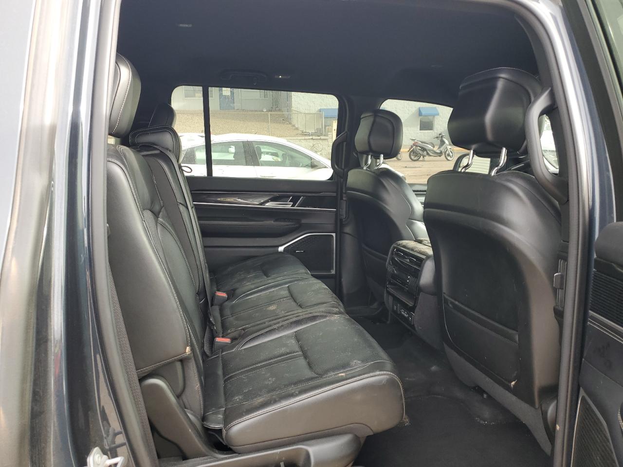 2022 JEEP WAGONEER SERIES I VIN:1C4SJVAT4NS220250