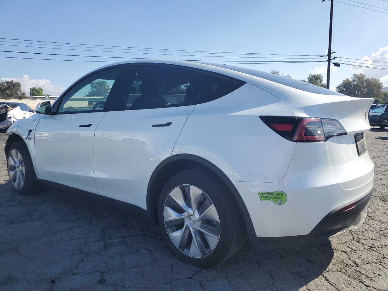 2023 TESLA MODEL Y  VIN:7SAYGDEE3PA108330