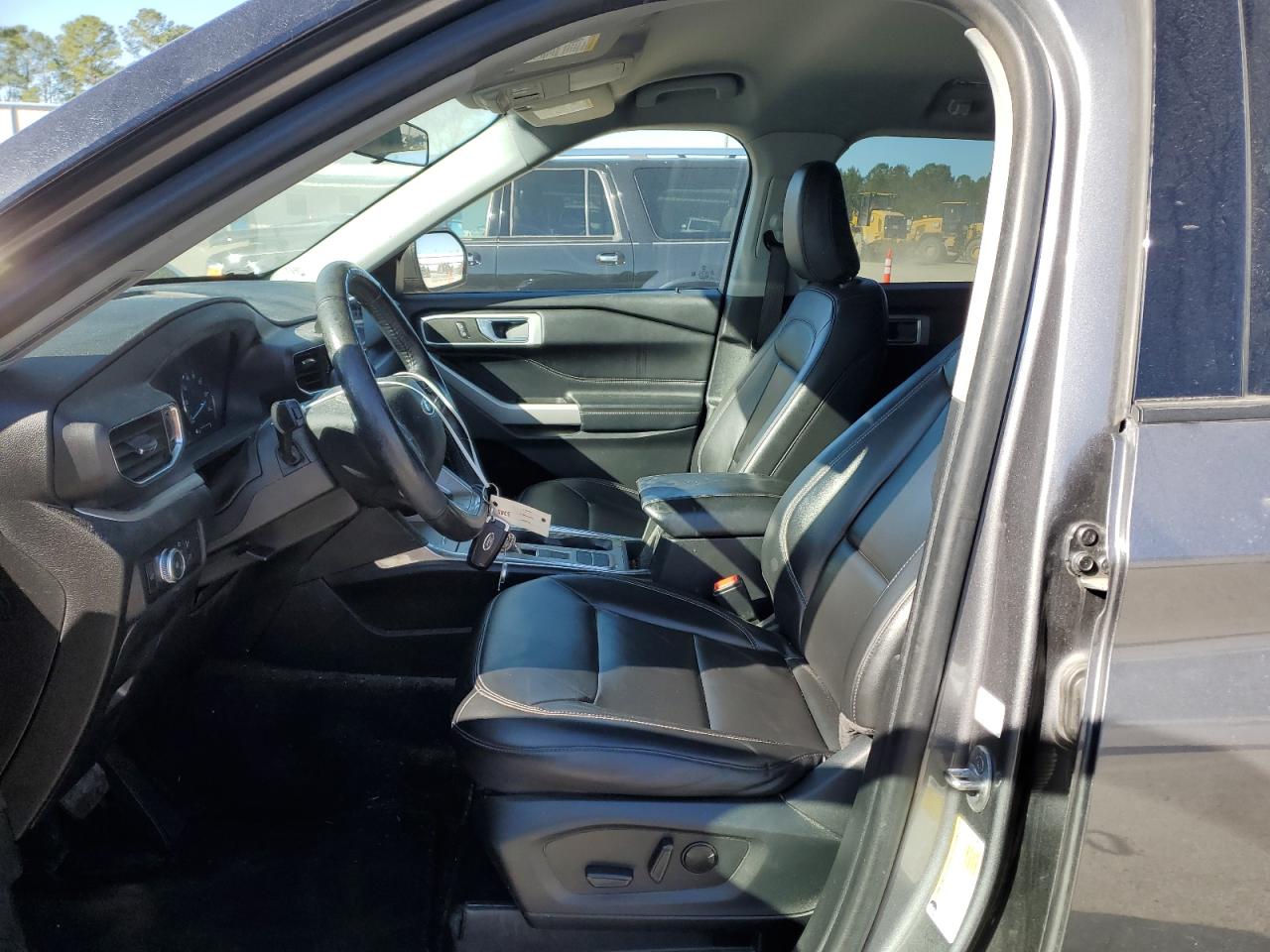 2022 FORD EXPLORER XLT VIN:1FMSK7DH0NGB05854