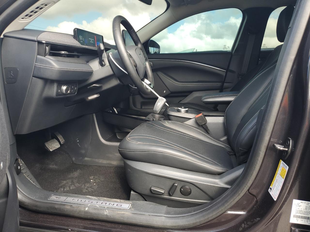 2022 FORD MUSTANG MACH-E PREMIUM VIN:3FMTK3RM3NMA40247