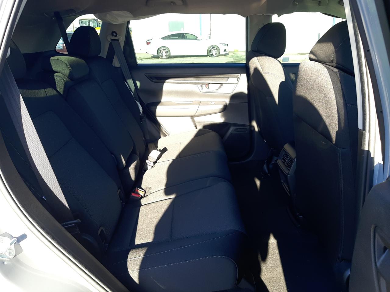 2024 HONDA CR-V LX VIN:2HKRS3H25RH302179