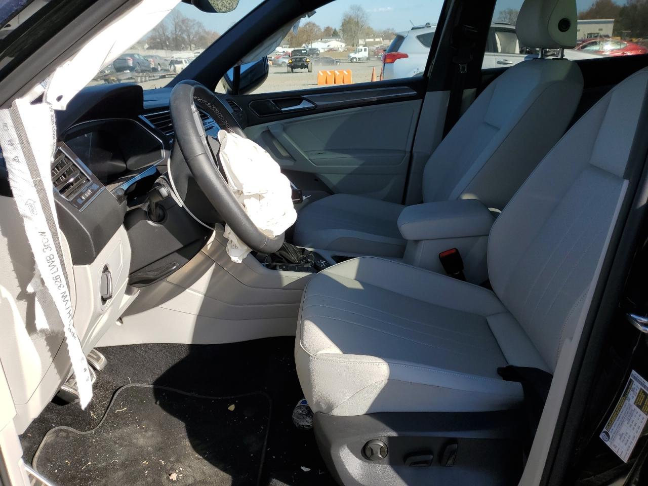 2023 VOLKSWAGEN TIGUAN SE R-LINE BLACK VIN:3VV8B7AXXPM080546