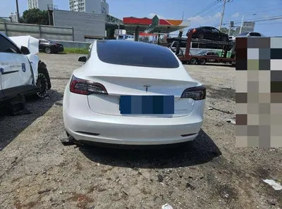 2022 Tesla Model 3 VIN: