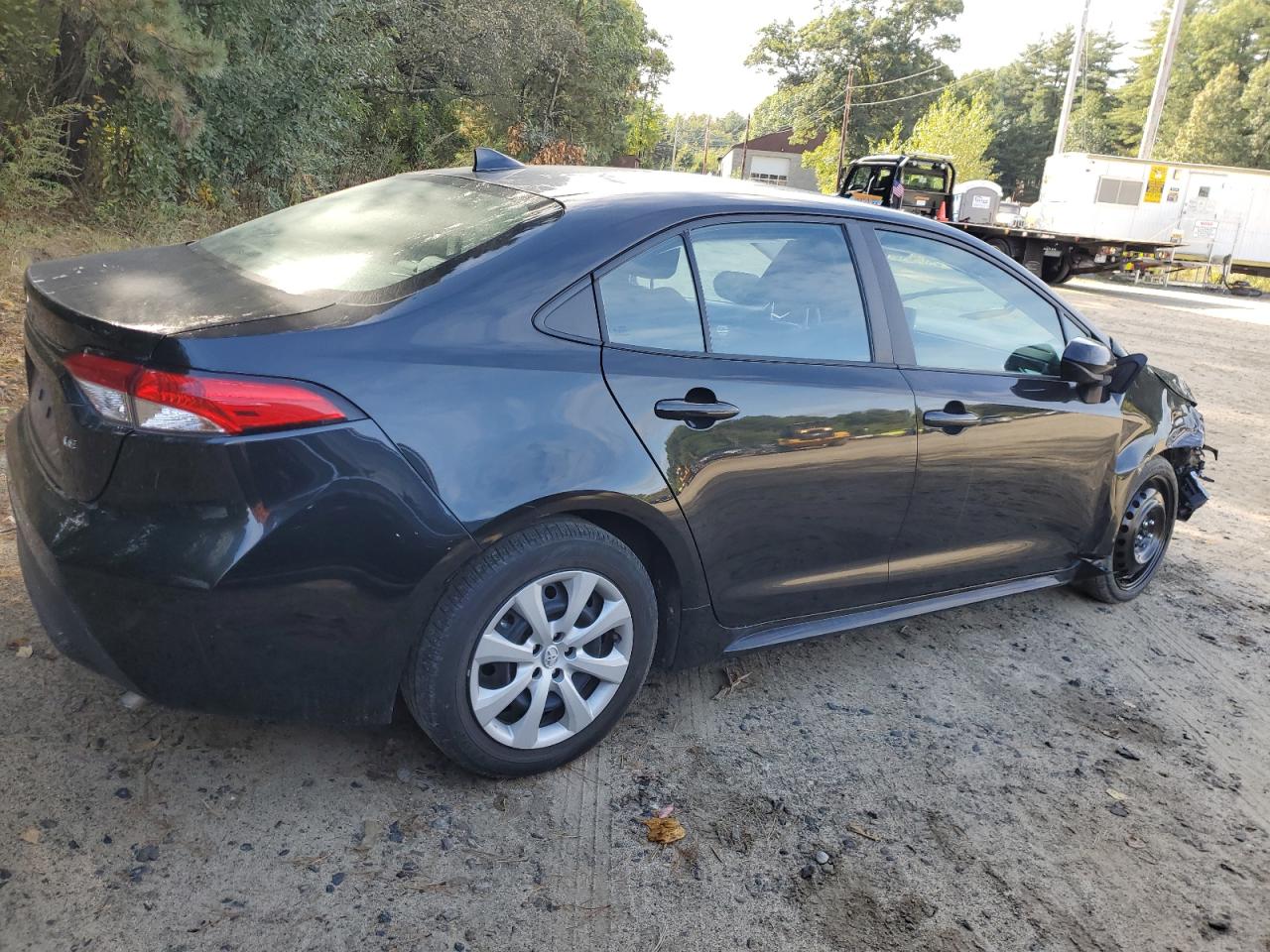 2022 TOYOTA COROLLA LE VIN:5YFEPMAE7NP333800