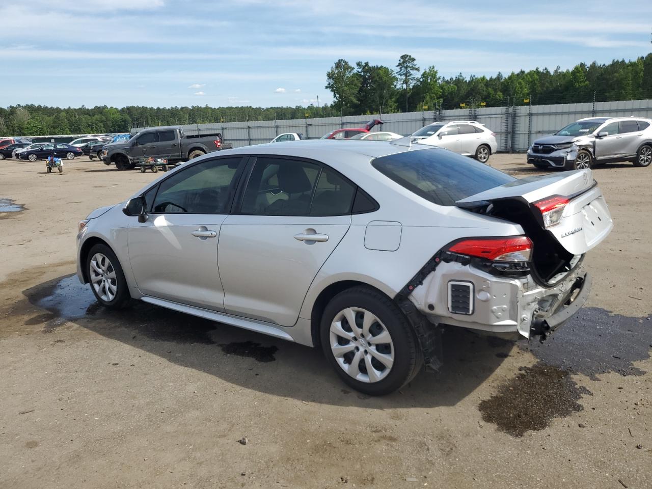 2022 TOYOTA COROLLA LE VIN:JTDEPMAE1N3023697