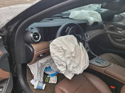 2021 Mercedes-Benz E 220 W1KZF0FB0MA933045 VIN:W1KZF0FB0MA933045