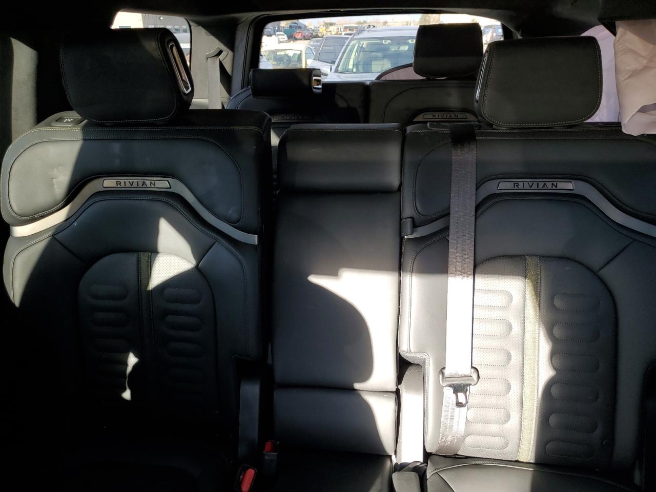 2023 RIVIAN R1S ADVENTURE VIN:7PDSGABA9PN021788