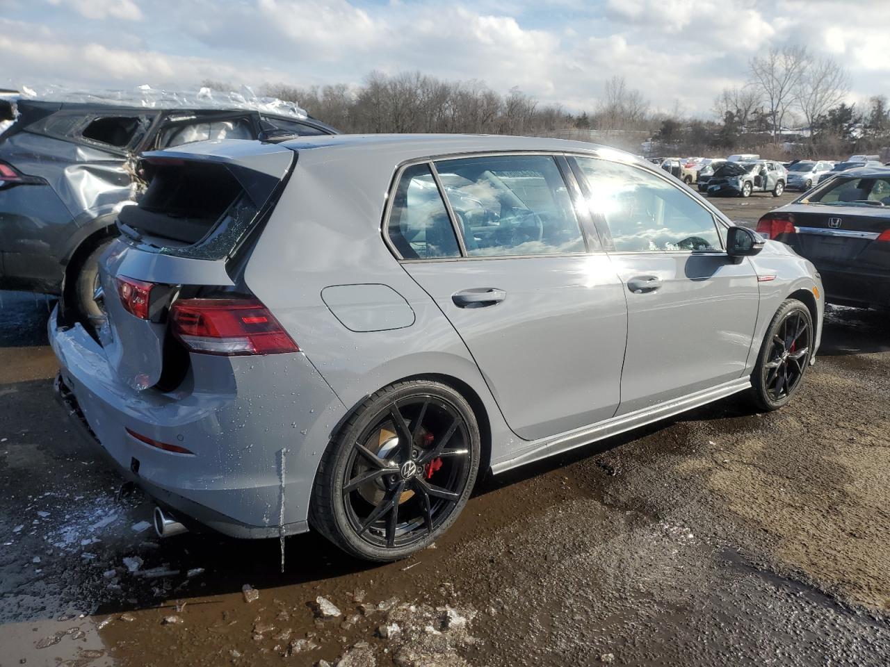 2024 VOLKSWAGEN GTI SE VIN:3FAHP0HA9AR291424