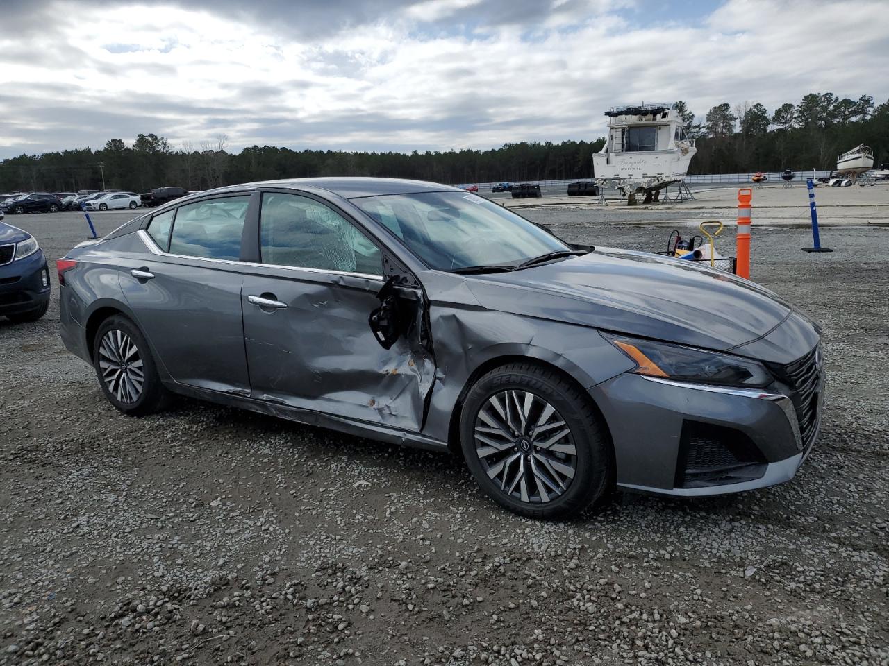2024 NISSAN ALTIMA SV VIN:1N4BL4DV3RN335174