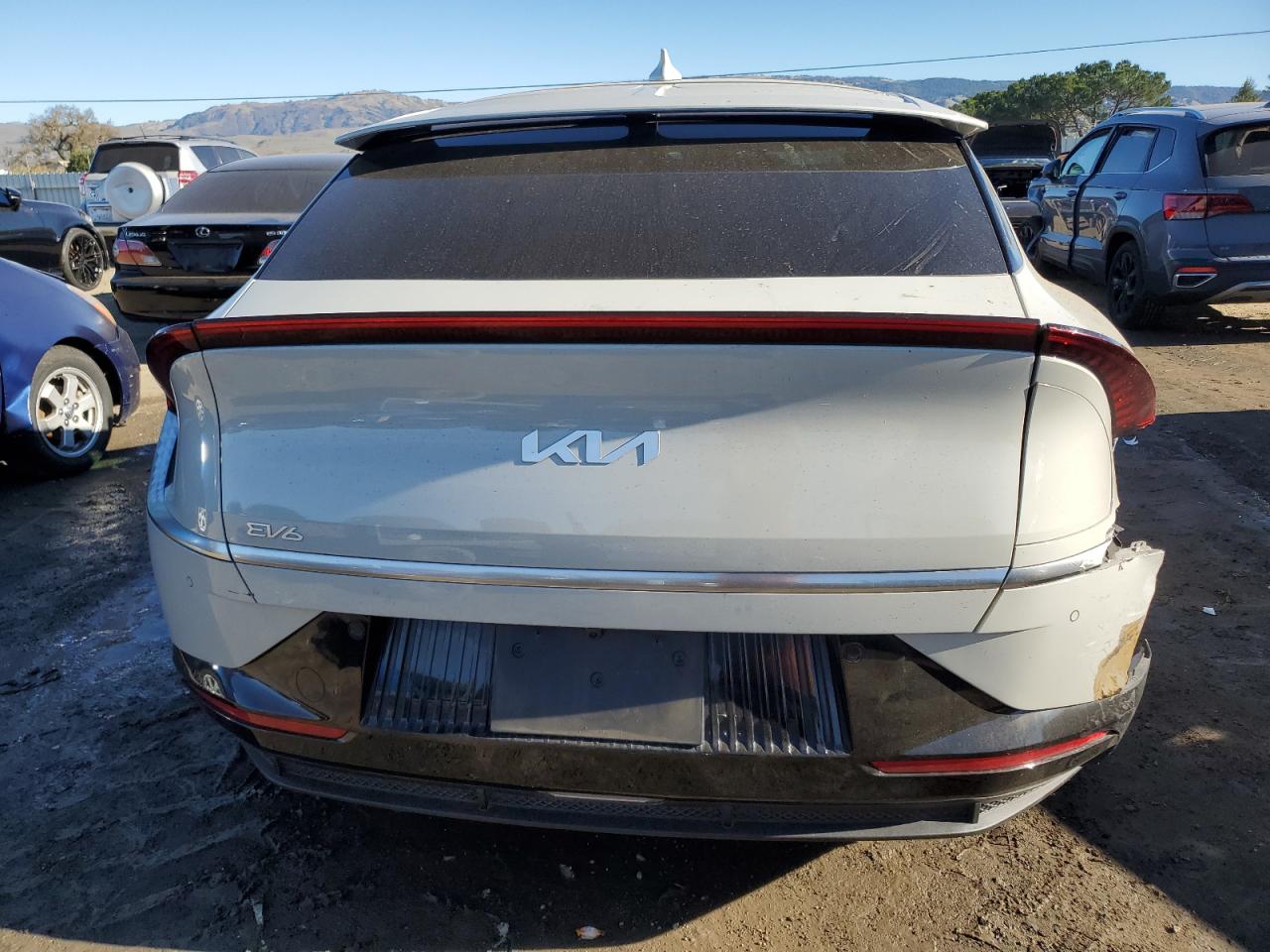 2022 KIA EV6 LIGHT VIN:KNDC34LA9N5041088