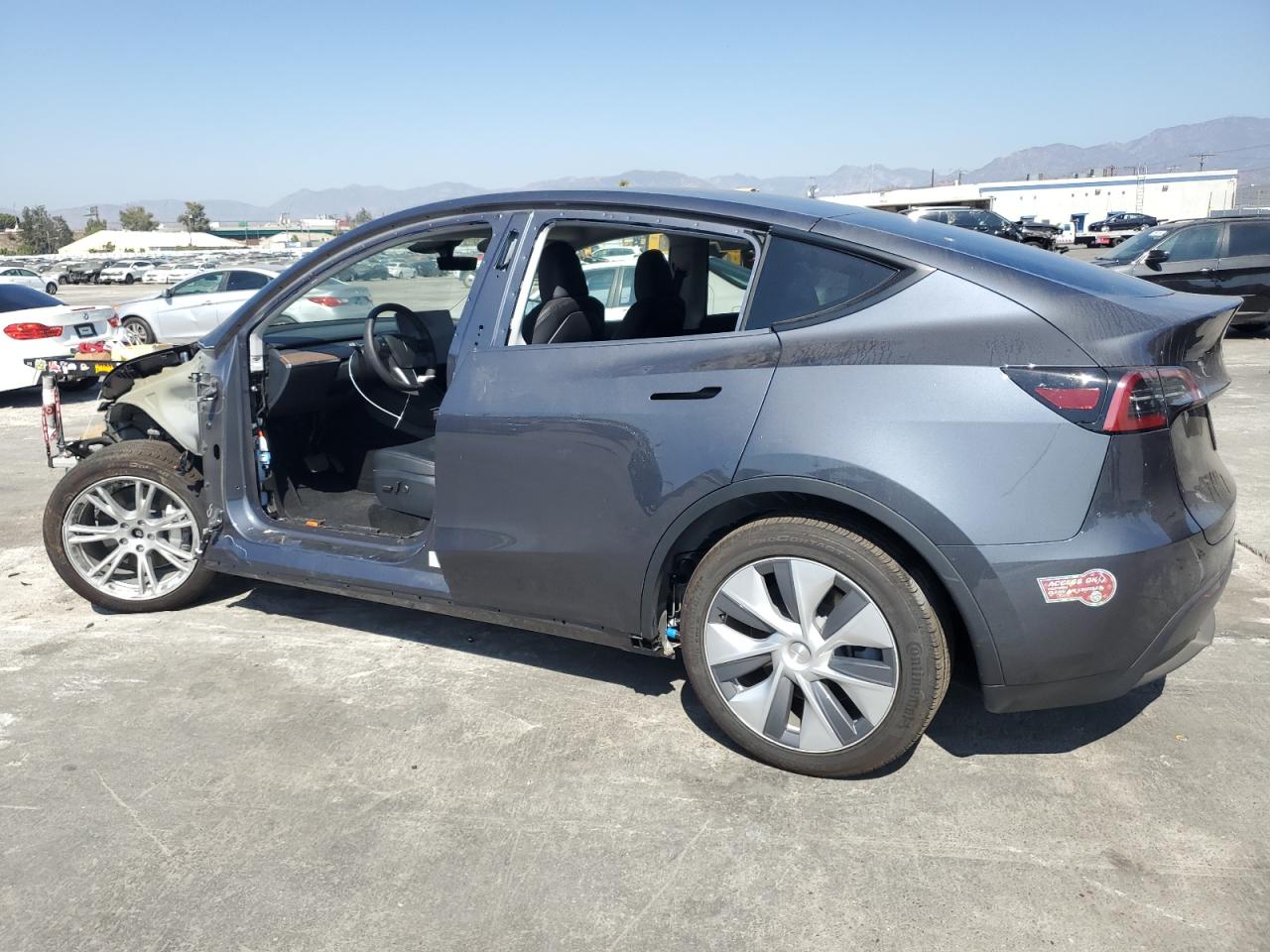 2023 TESLA MODEL Y  VIN:7SAYGDEE1PF938372