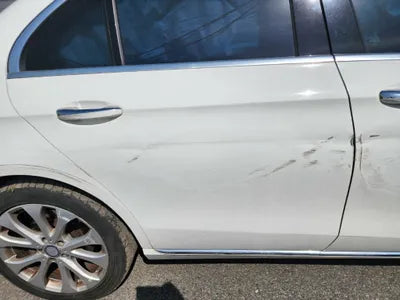 2016 Mercedes-Benz E 300 VIN: