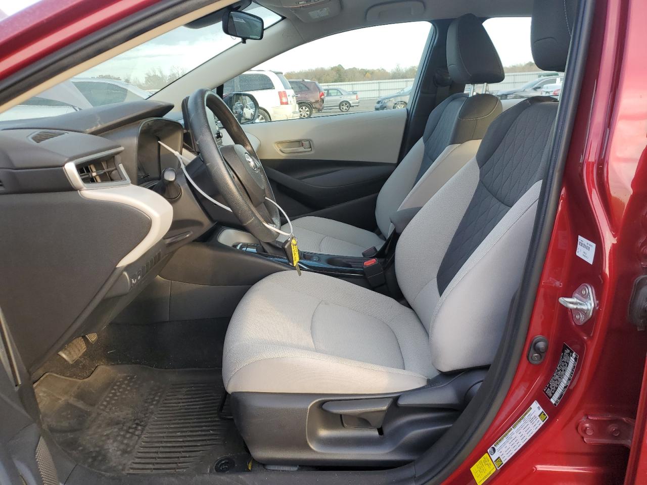 2022 TOYOTA COROLLA LE VIN:5YFEPMAE0NP298680