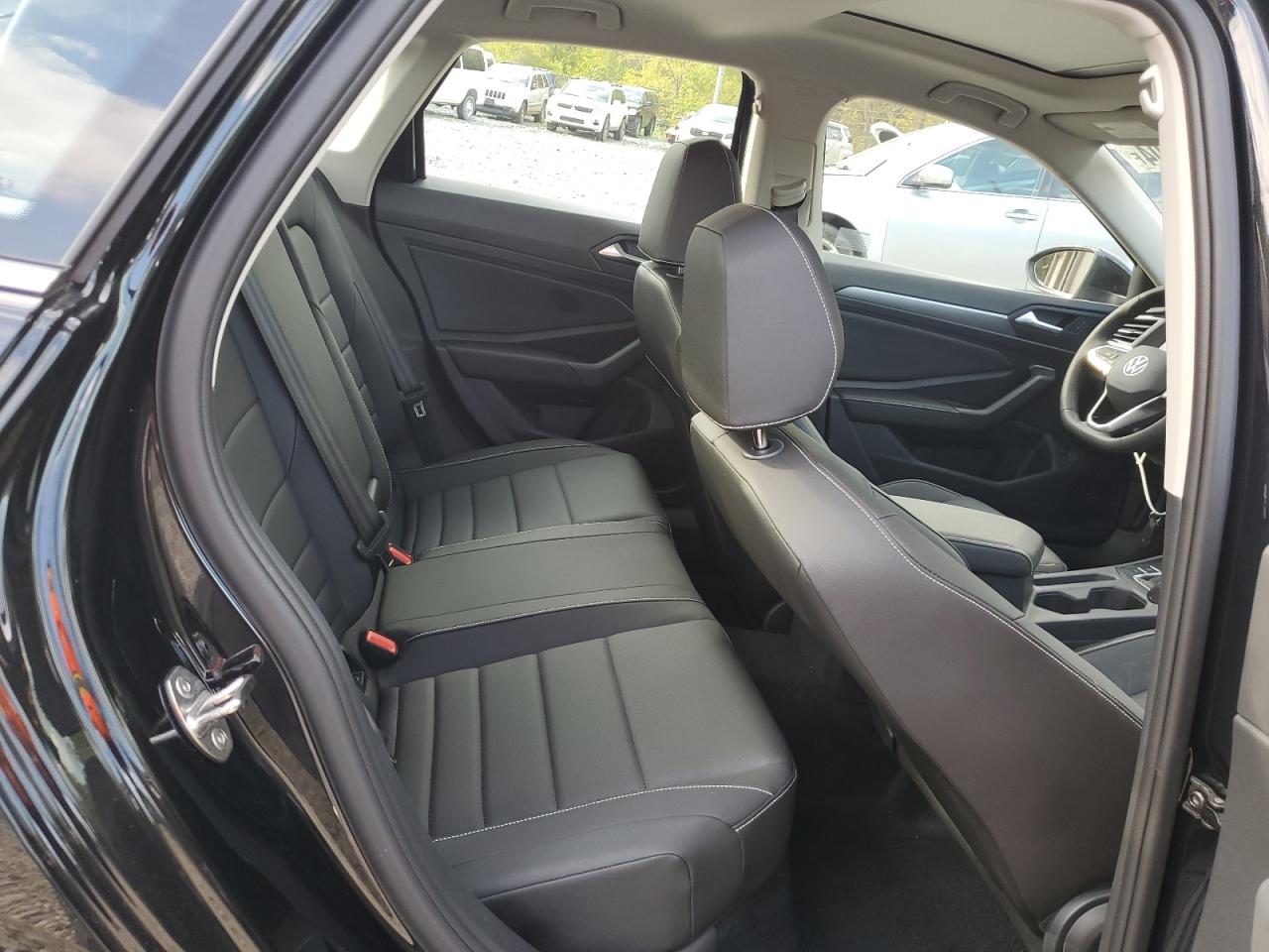 2024 VOLKSWAGEN JETTA SE VIN:3VW7M7BU8RM065360