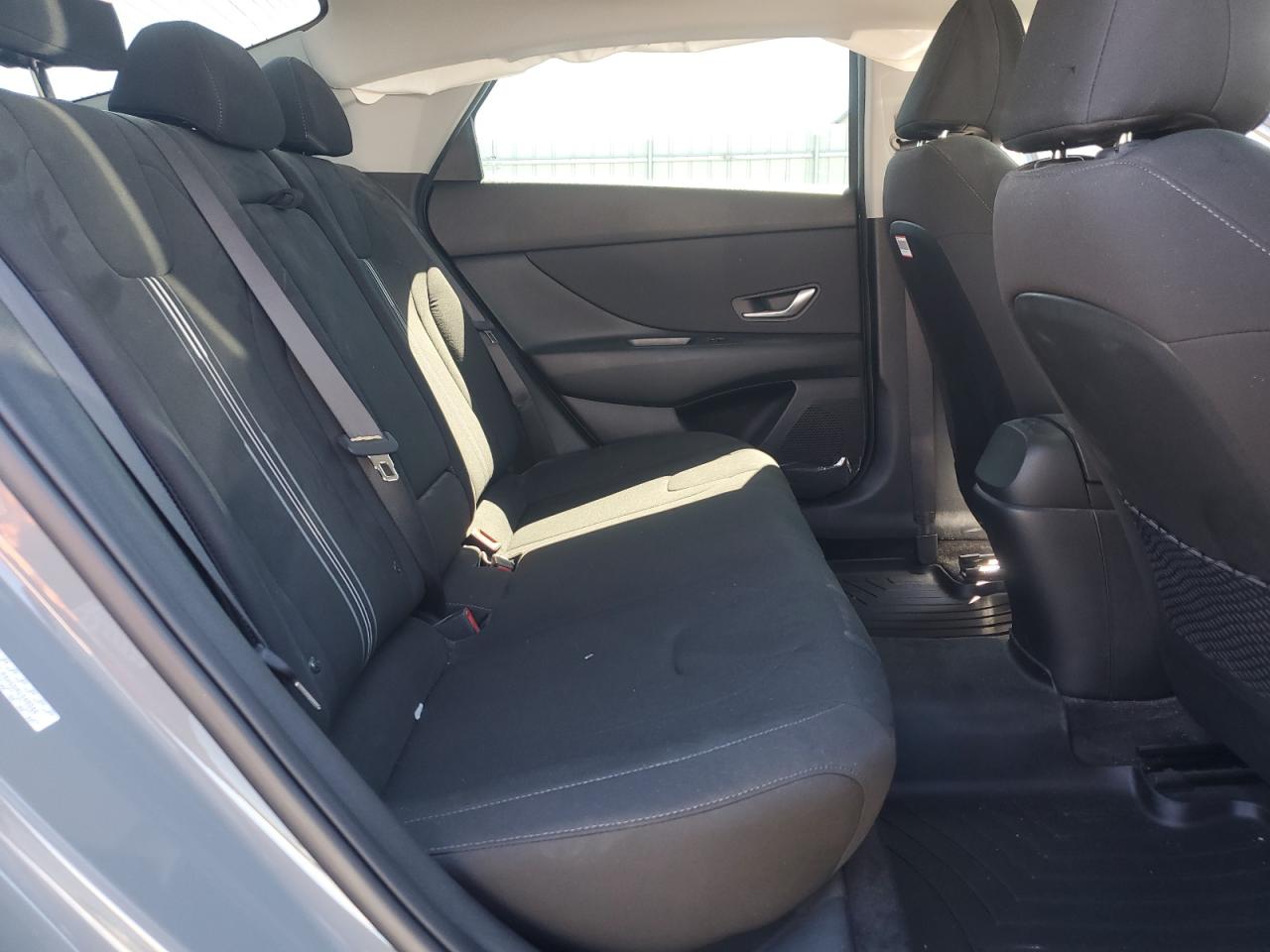 2022 HYUNDAI ELANTRA SEL VIN:KMHLN4AG5NU348566