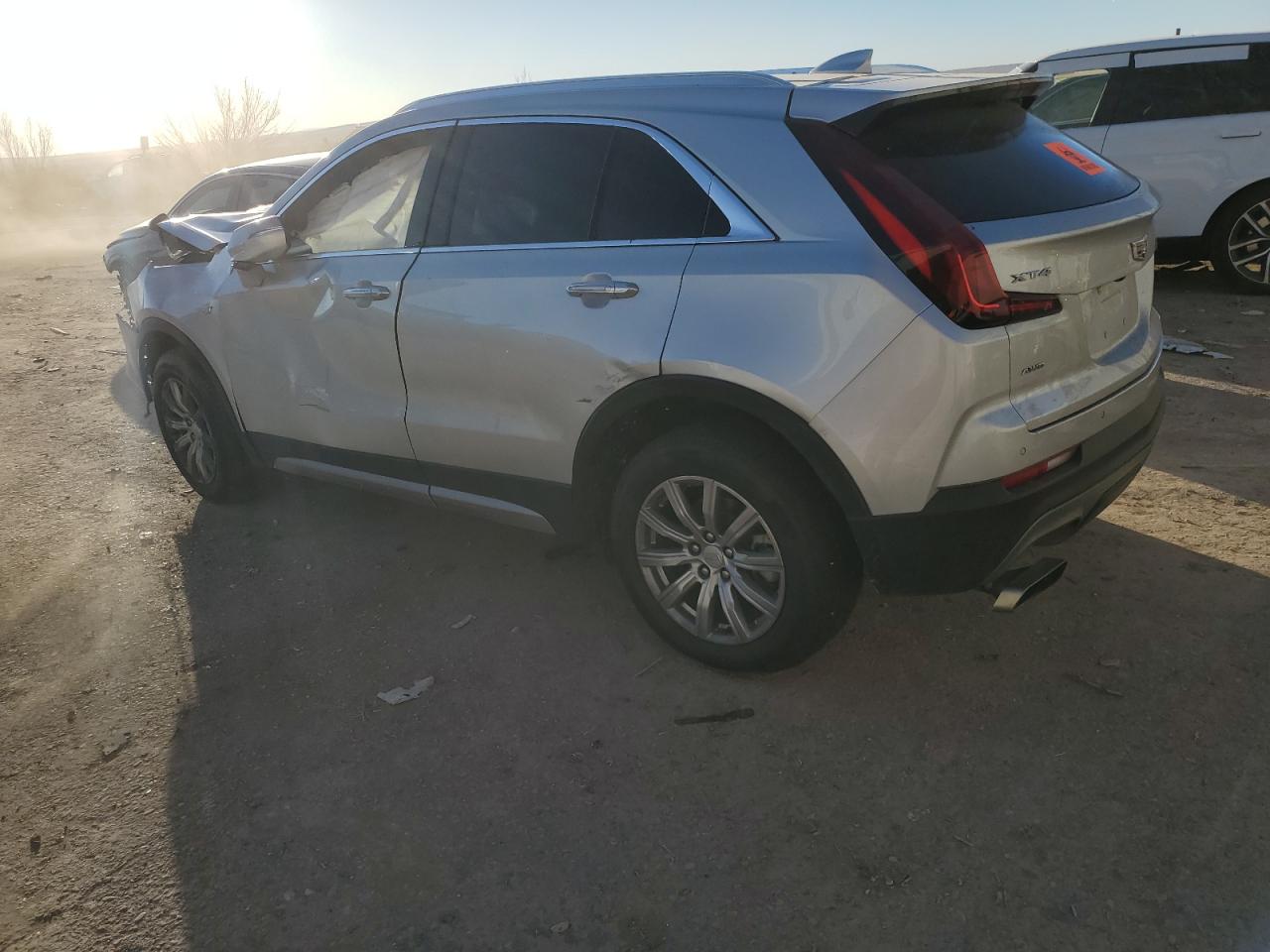 2022 CADILLAC XT4 PREMIUM LUXURY VIN:1GYFZDR49NF116972