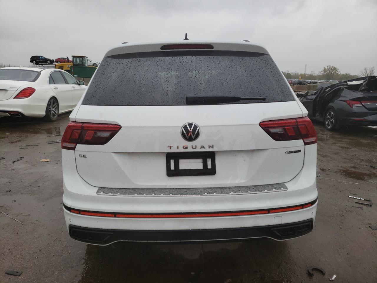 2022 VOLKSWAGEN TIGUAN SE R-LINE BLACK VIN:3VV8B7AX6NM029476
