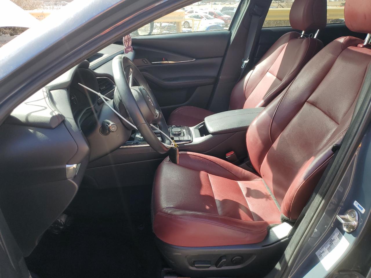 2022 MAZDA CX-30 PREFERRED VIN:3MVDMBCL2NM430056