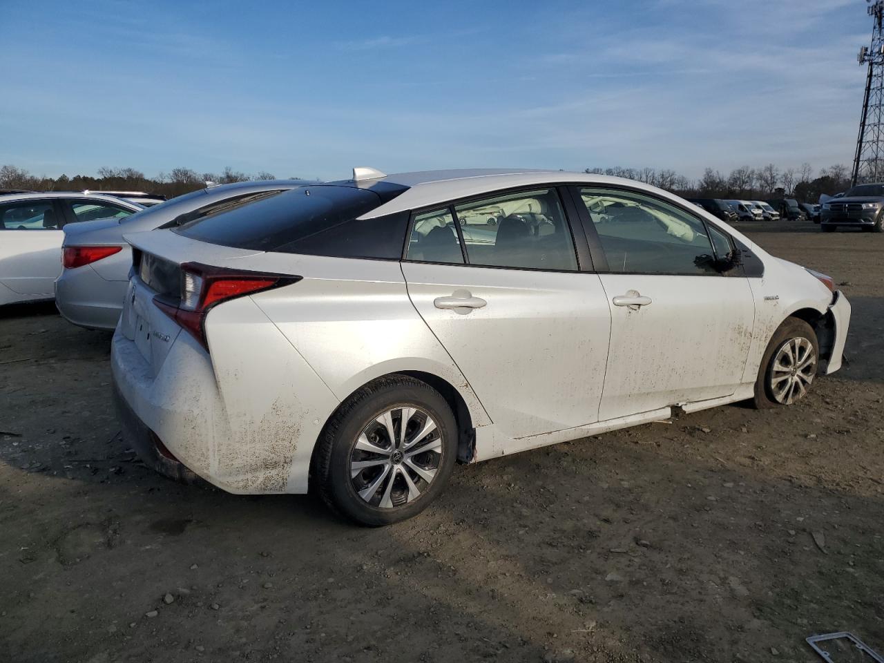 2022 TOYOTA PRIUS LE VIN:JTDL9MFU5N3038740